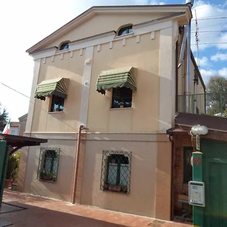 Santa Reparata * Teano